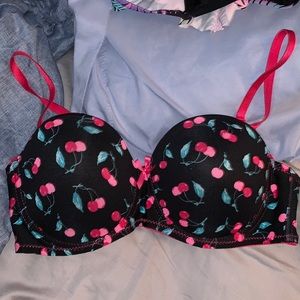 it’s a rue 21 bra